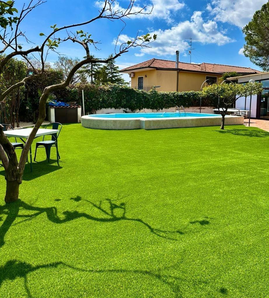 Apartamento de 120 m² en Mascalucia, con 2 habitación Exterior foto